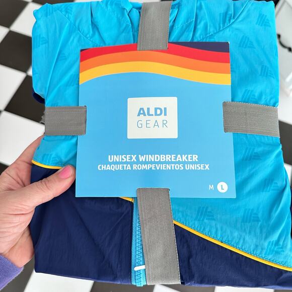 New 2024 Aldi Gear Capsule Collection Windbreaker Blue Size L UNISEX - Picture 2 of 3